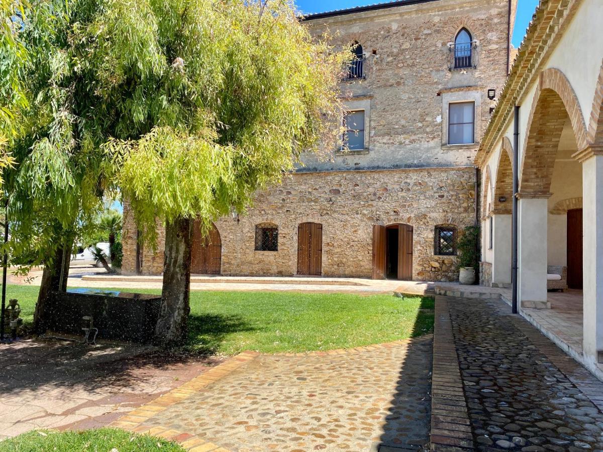 Le Colline Del Gelso-Masseria Mazzei Rossano Zewnętrze zdjęcie